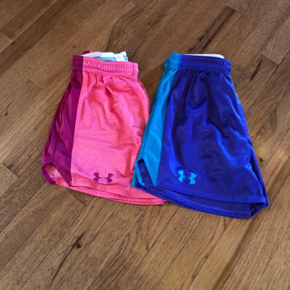 Women’s Under Armour Shorts 🩳